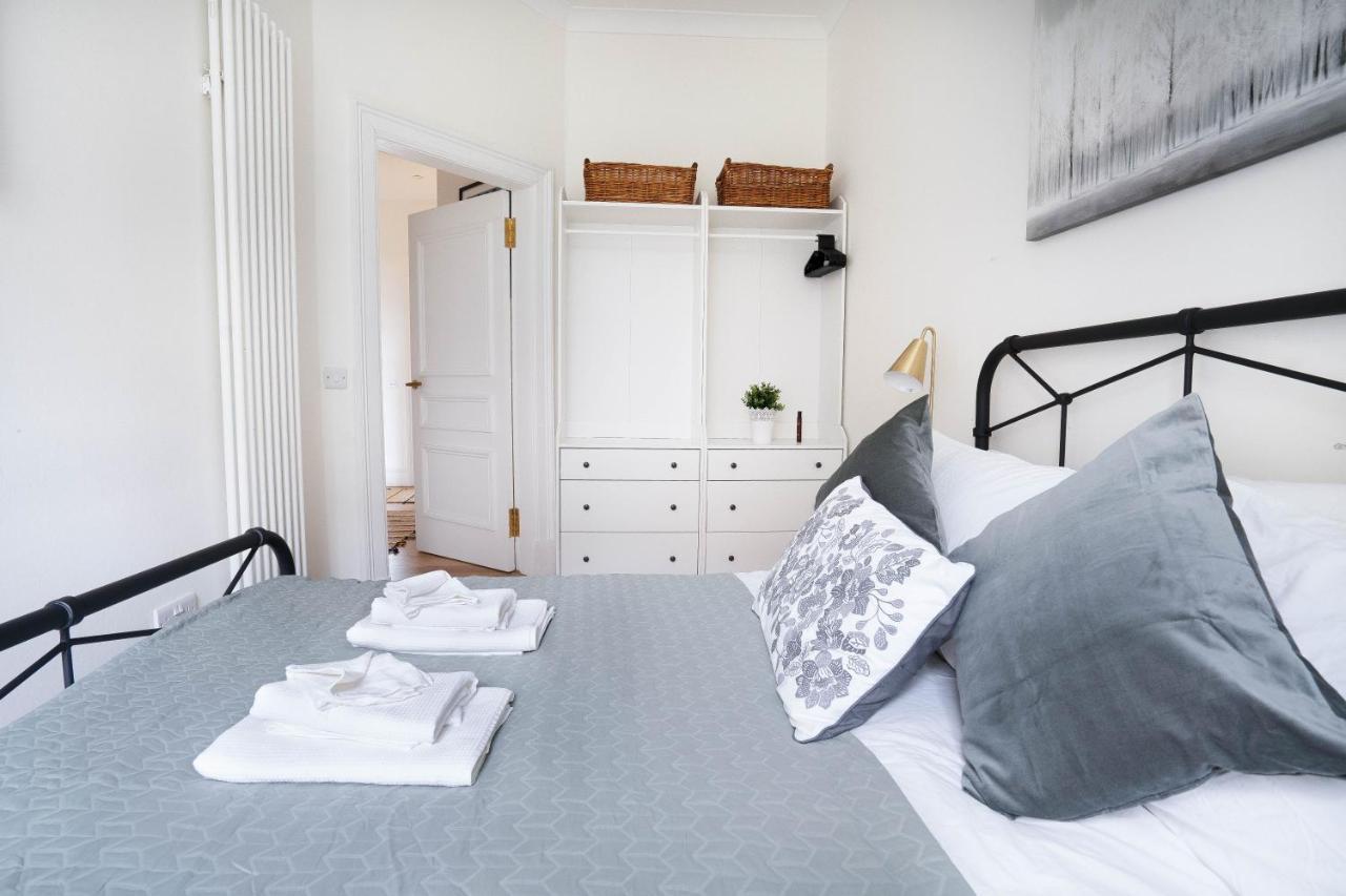Meadowbank Residence 3-Bed เอดินบะระ ภายนอก รูปภาพ